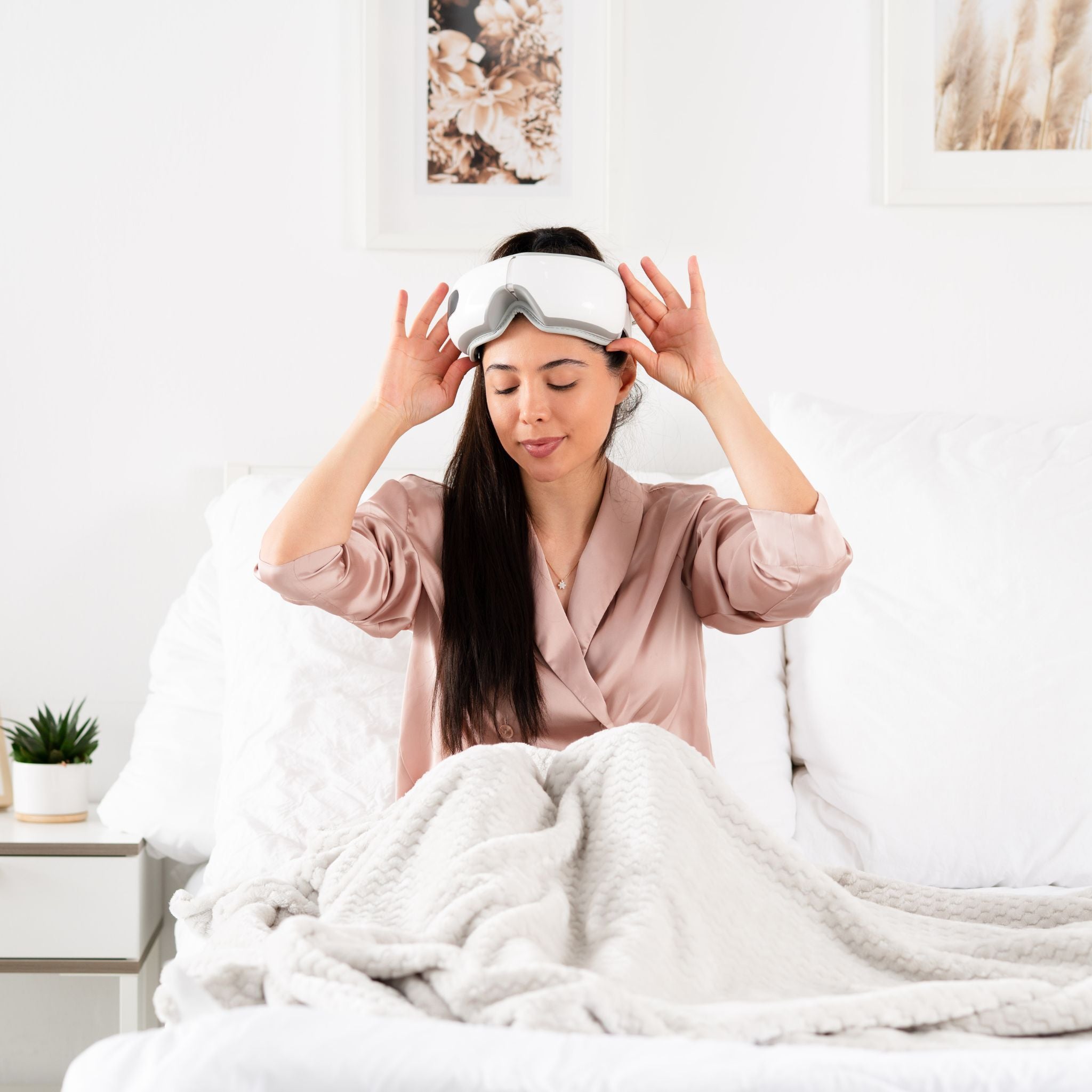 *New Model* Smart Eye Massager S5